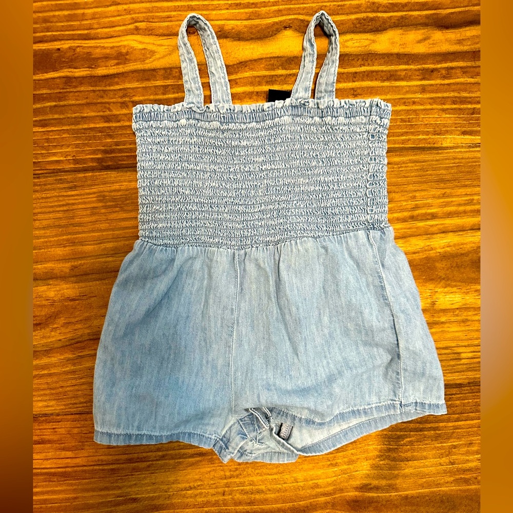 Baby Gap Smocked Romper. SZ 2T